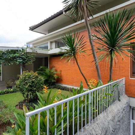 De Firen Villa Syariah Bandung Dış mekan fotoğraf