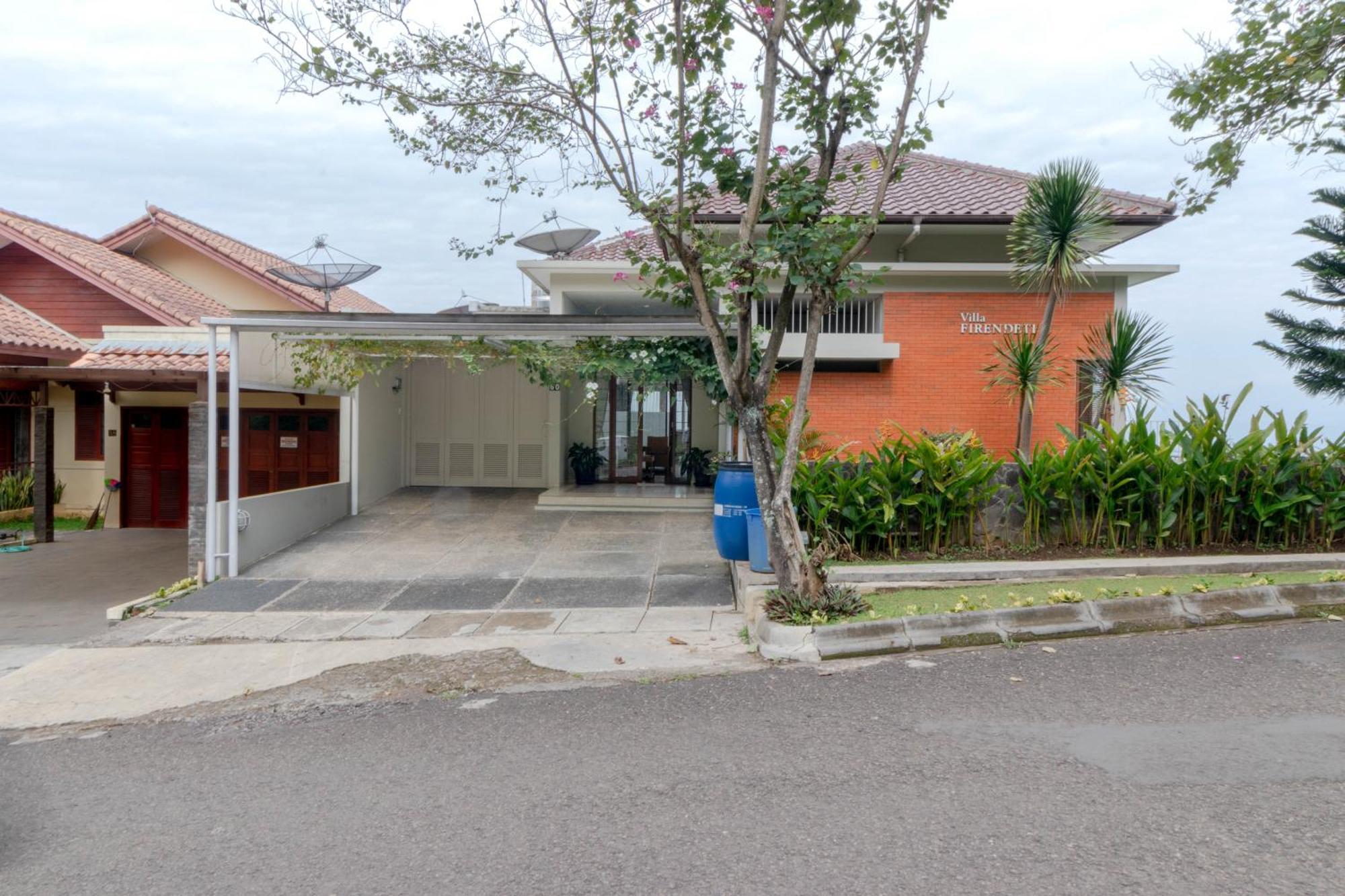 De Firen Villa Syariah Bandung Dış mekan fotoğraf